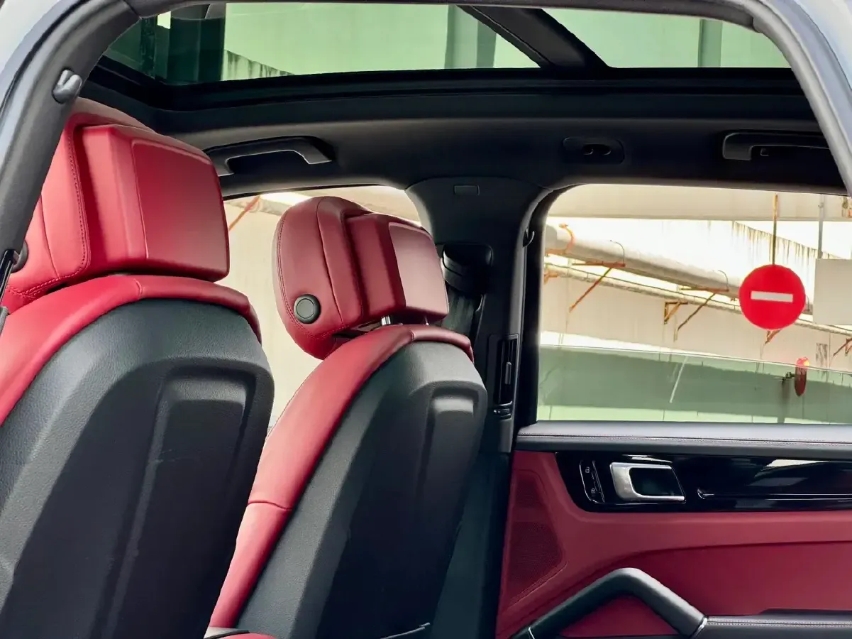 2019 Porsche Cayenne 3.0T 340HP V6 8AT,autocango,china used car exporter,china ev exporter,chinese used car exporter,chinese used ev exporter