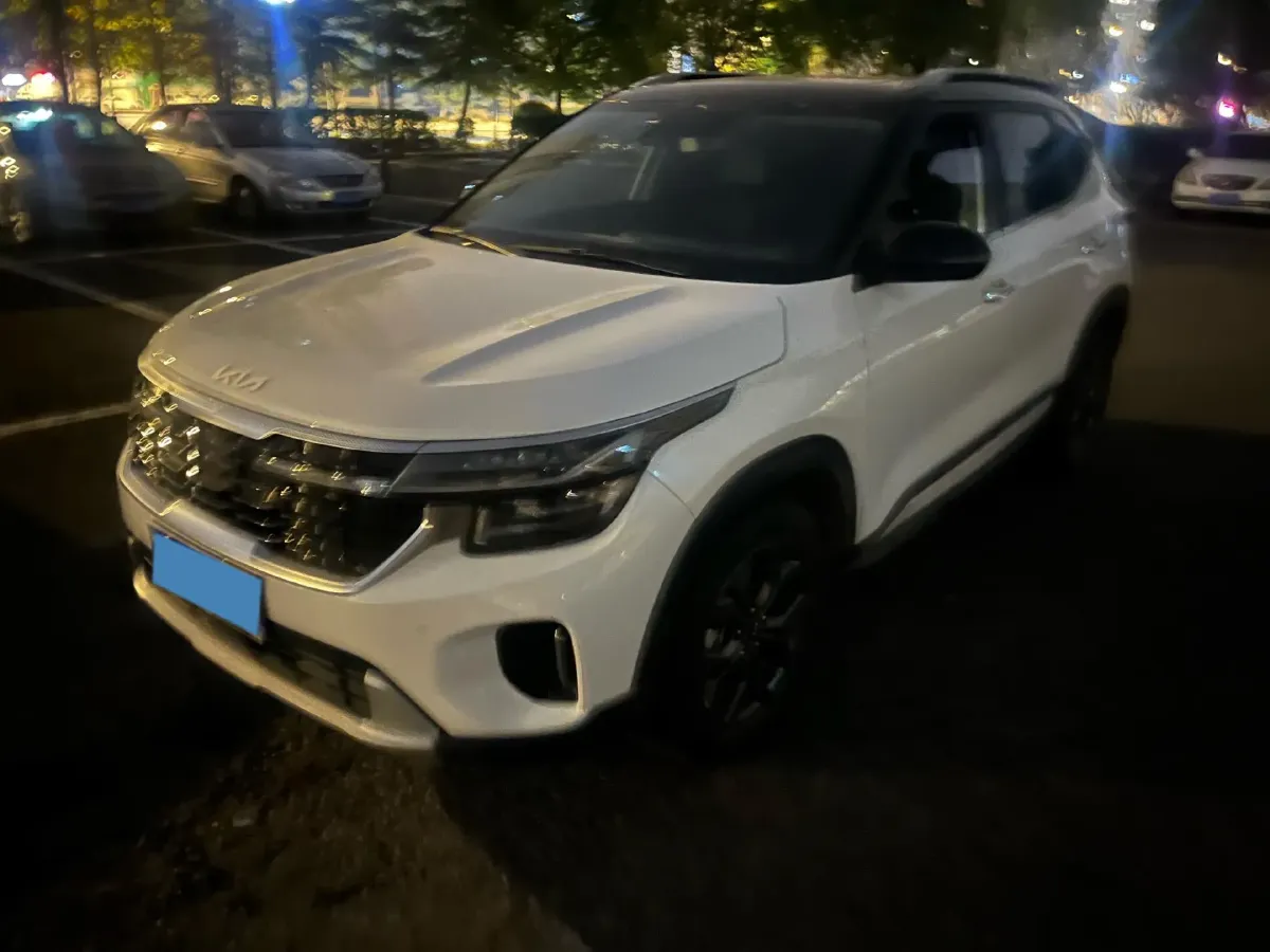 2023 Kia Seltos 1.5L 115HP L4 CVT,autocango,china used car exporter,china ev exporter,chinese used car exporter,chinese used ev exporter