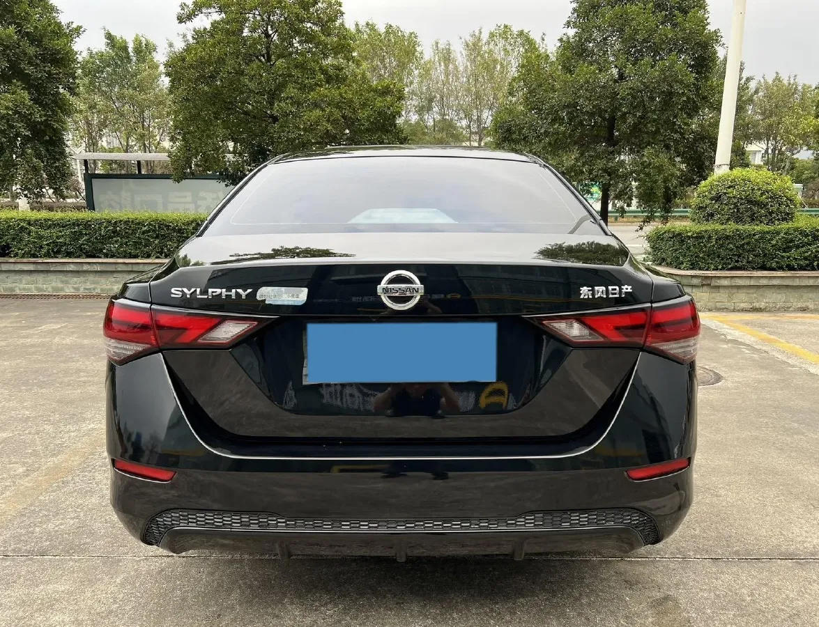 2022 Nissan Sylphy 1.6L 135HP L4 CVT,autocango,china used car exporter,china ev exporter,chinese used car exporter,chinese used ev exporter