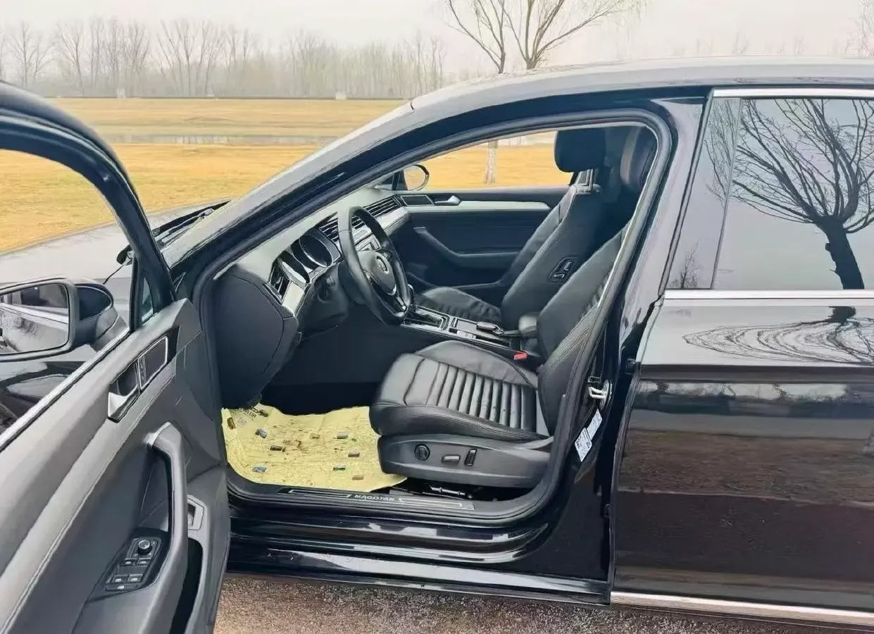 2018 Volkswagen Magotan 1.4T 150HP L4 7DCT,autocango,china used car exporter,china ev exporter,chinese used car exporter,chinese used ev exporter