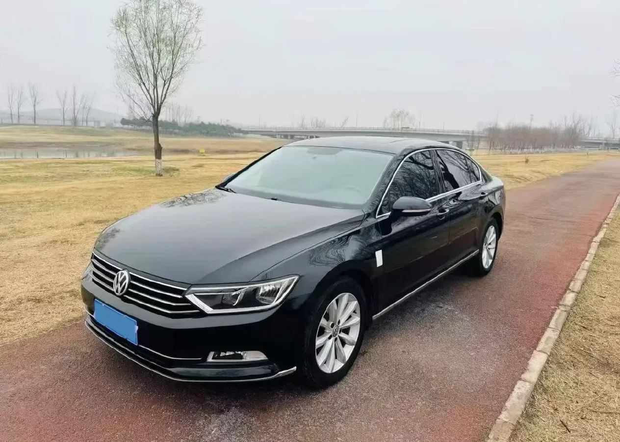 2018 Volkswagen Magotan 1.4T 150HP L4 7DCT,autocango,china used car exporter,china ev exporter,chinese used car exporter,chinese used ev exporter