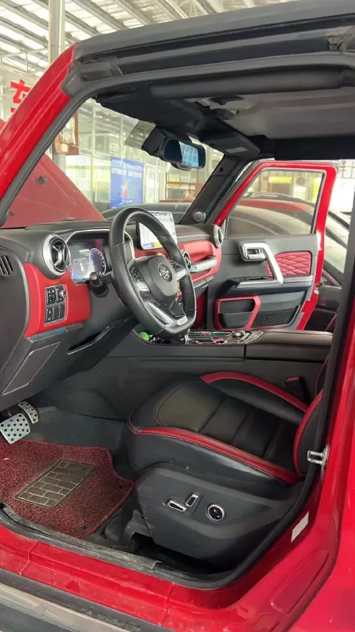 2018 Beijing BJ40 2.3T 250HP L4 6AT,autocango,china used car exporter,china ev exporter,chinese used car exporter,chinese used ev exporter