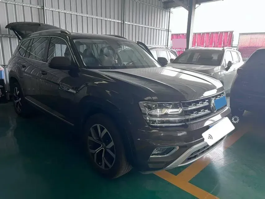 2019 Volkswagen Teramont 2.0T 220HP L4 7DCT,autocango,china used car exporter,china ev exporter,chinese used car exporter,chinese used ev exporter