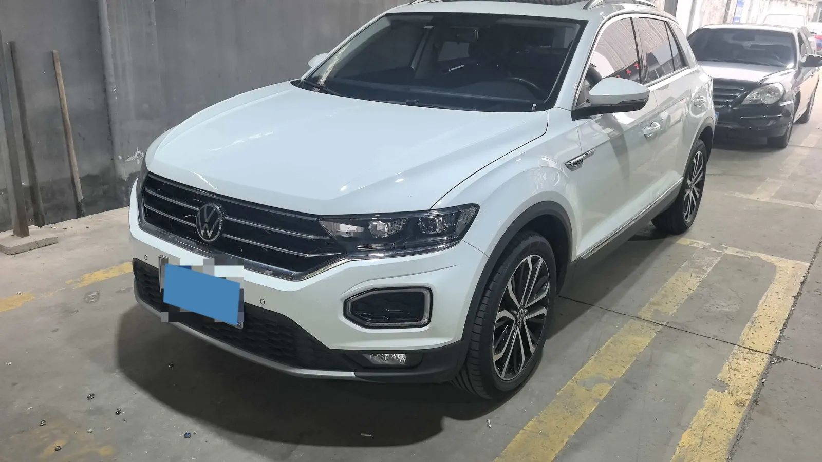 2022 Volkswagen T-Roc 1.4T 150HP L4 7DCT,autocango,china used car exporter,china ev exporter,chinese used car exporter,chinese used ev exporter