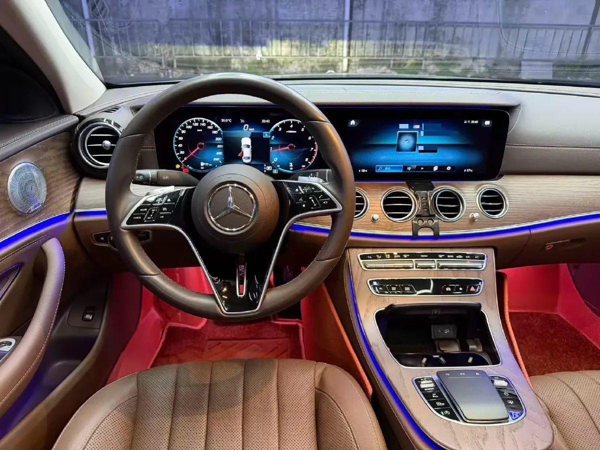 2021 Mercedes-Benz E Class 2.0T 258HP L4 9AT,autocango,china used car exporter,china ev exporter,chinese used car exporter,chinese used ev exporter