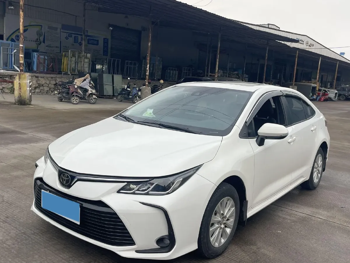 2021 Toyota Corolla 1.2T 116HP L4 CVT,autocango,china used car exporter,china ev exporter,chinese used car exporter,chinese used ev exporter
