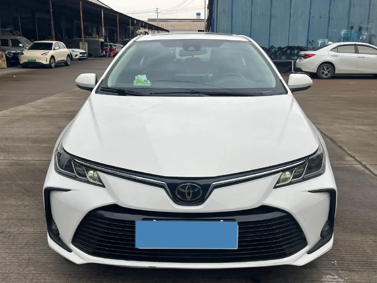 2021 Toyota Corolla 1.2T 116HP L4 CVT,autocango,china used car exporter,china ev exporter,chinese used car exporter,chinese used ev exporter