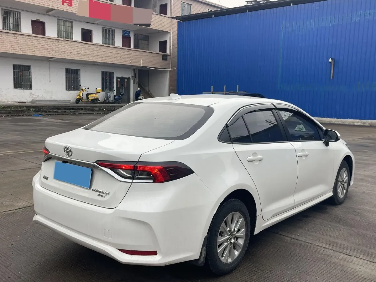 2021 Toyota Corolla 1.2T 116HP L4 CVT,autocango,china used car exporter,china ev exporter,chinese used car exporter,chinese used ev exporter