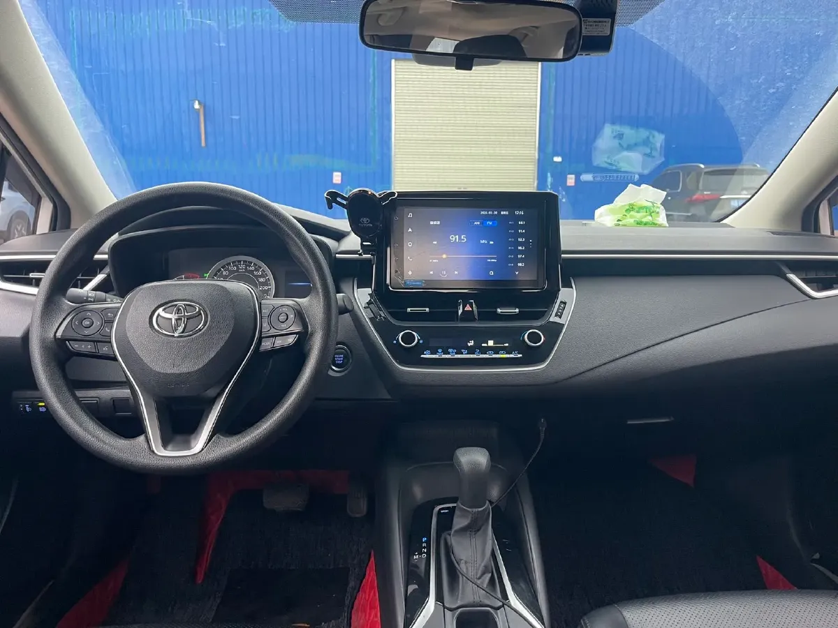 2021 Toyota Corolla 1.2T 116HP L4 CVT,autocango,china used car exporter,china ev exporter,chinese used car exporter,chinese used ev exporter