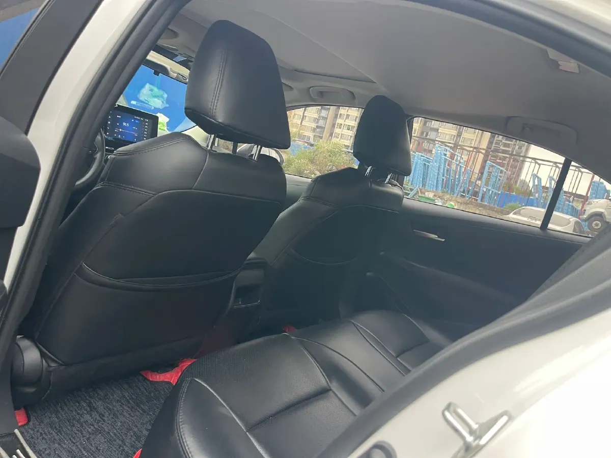 2021 Toyota Corolla 1.2T 116HP L4 CVT,autocango,china used car exporter,china ev exporter,chinese used car exporter,chinese used ev exporter