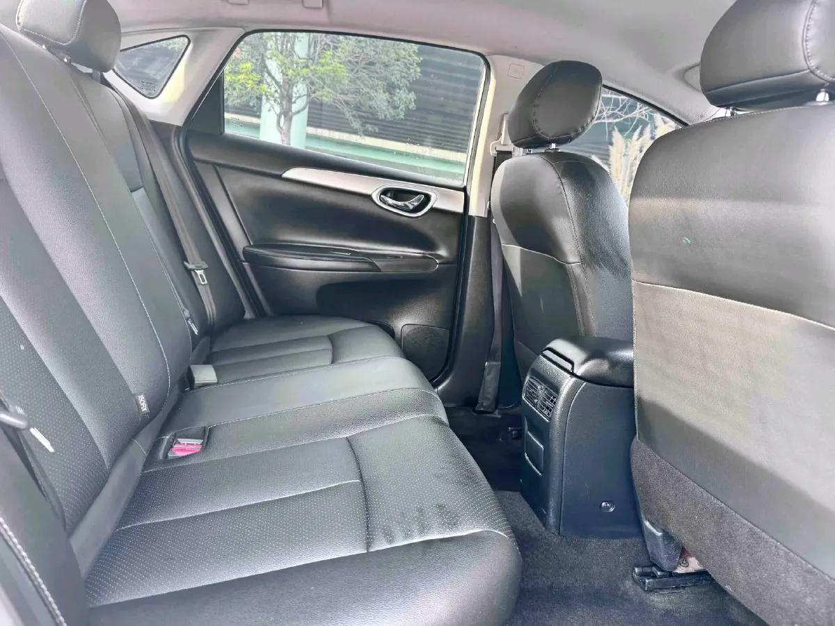 2022 Nissan Sylphy 1.6L 122HP L4 CVT,autocango,china used car exporter,china ev exporter,chinese used car exporter,chinese used ev exporter