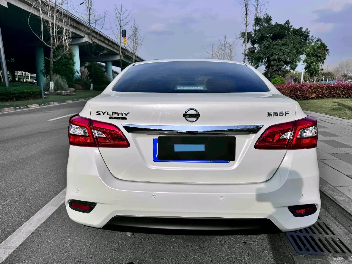 2022 Nissan Sylphy 1.6L 122HP L4 CVT,autocango,china used car exporter,china ev exporter,chinese used car exporter,chinese used ev exporter