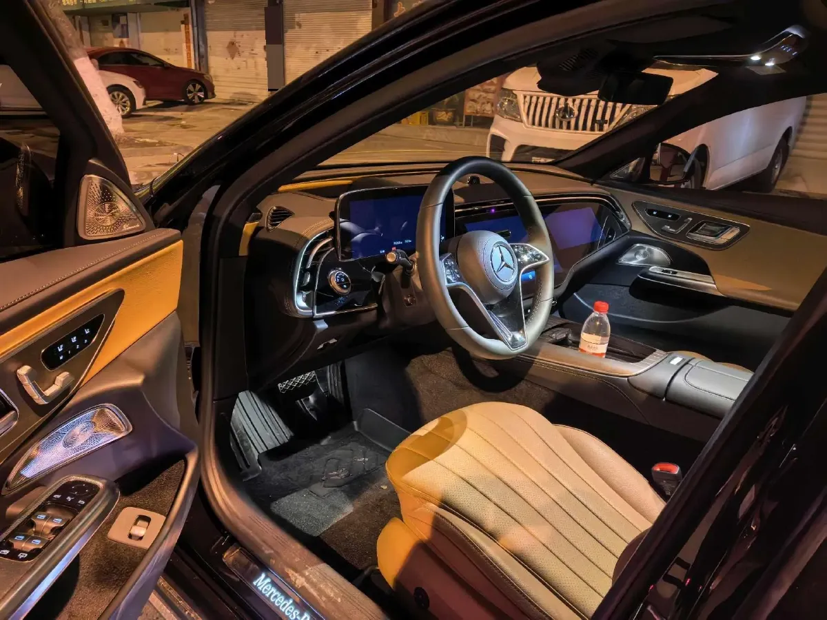 2025 Mercedes-Benz E Class 2.0T 258HP L4 9AT,autocango,china used car exporter,china ev exporter,chinese used car exporter,chinese used ev exporter