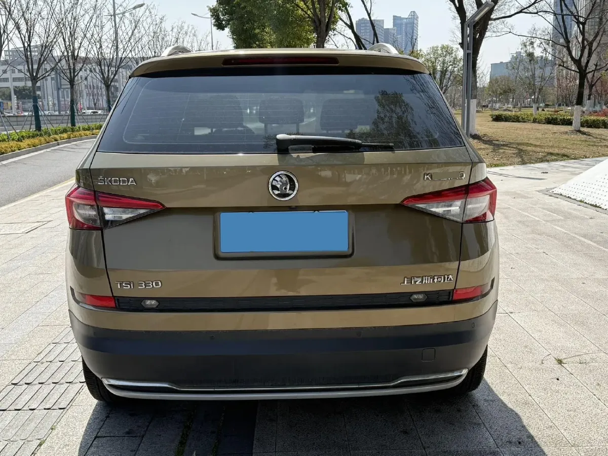 2017 Skoda Kodiak 1.8T 180HP L4 7DCT,autocango,china used car exporter,china ev exporter,chinese used car exporter,chinese used ev exporter