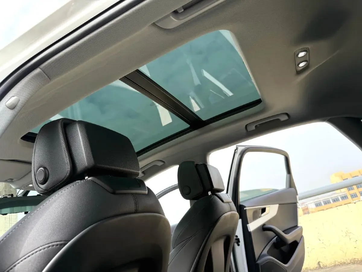 2020 Audi A4L 2.0T 190HP L4 7DCT,autocango,china used car exporter,china ev exporter,chinese used car exporter,chinese used ev exporter