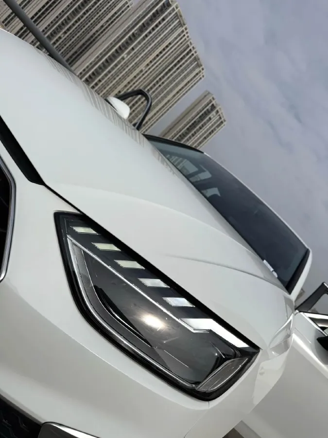 2020 Audi A4L 2.0T 190HP L4 7DCT,autocango,china used car exporter,china ev exporter,chinese used car exporter,chinese used ev exporter