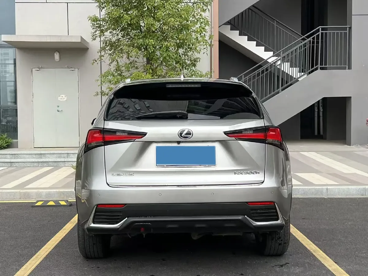 2015 Lexus NX 2.5L 155HP L4 E-CVT Hybrid,autocango,china used car exporter,china ev exporter,chinese used car exporter,chinese used ev exporter