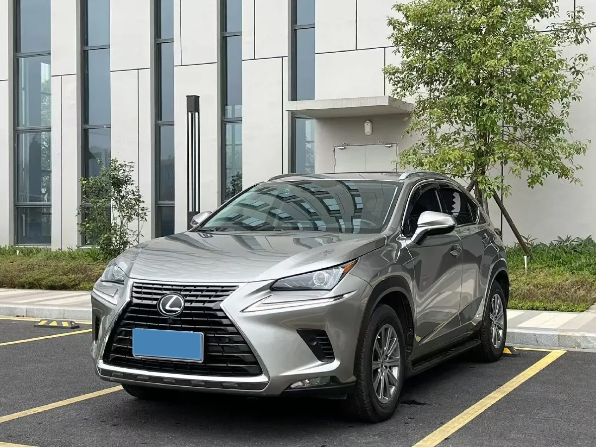 2015 Lexus NX 2.5L 155HP L4 E-CVT Hybrid,autocango,china used car exporter,china ev exporter,chinese used car exporter,chinese used ev exporter