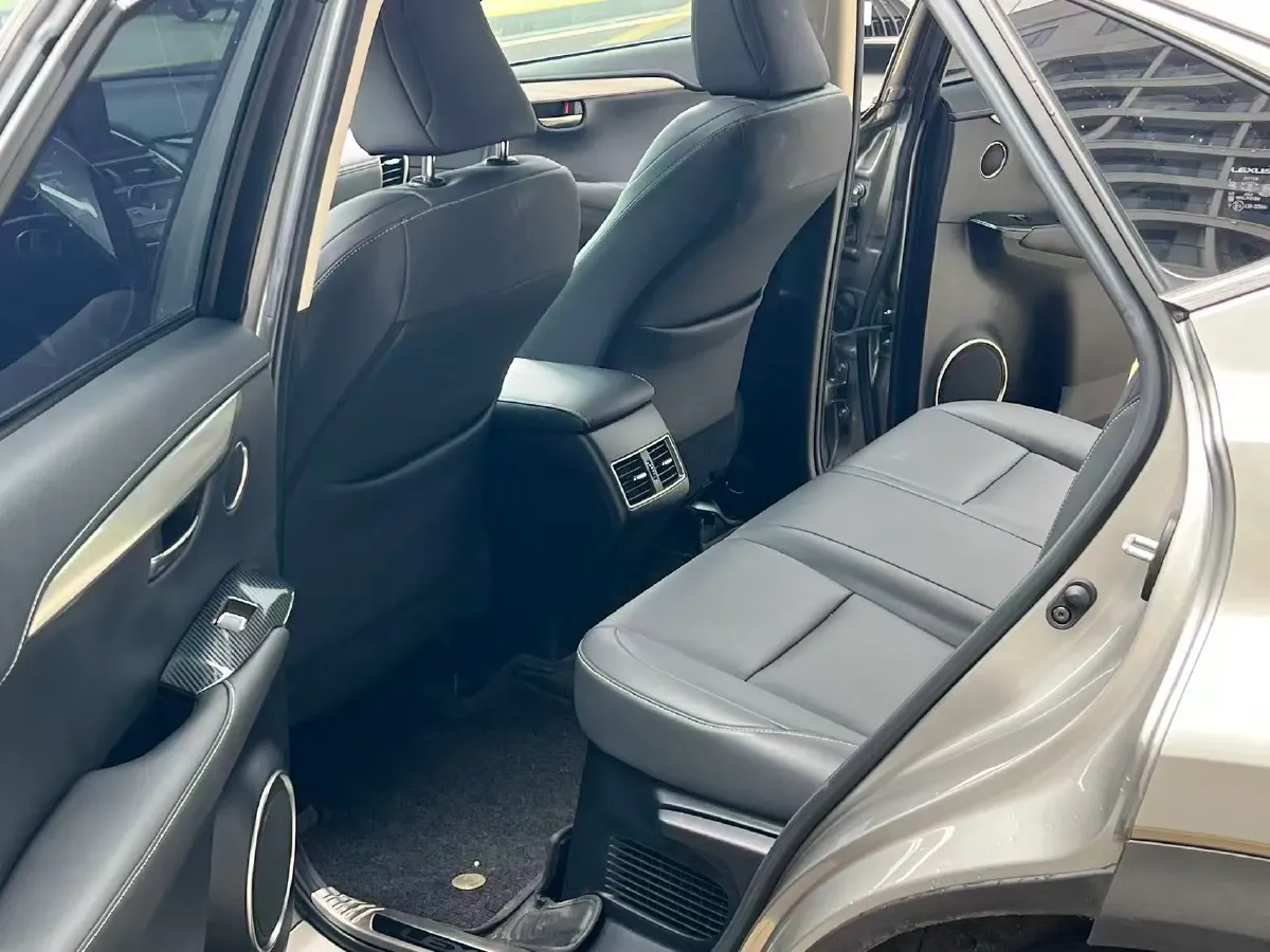 2015 Lexus NX 2.5L 155HP L4 E-CVT Hybrid,autocango,china used car exporter,china ev exporter,chinese used car exporter,chinese used ev exporter