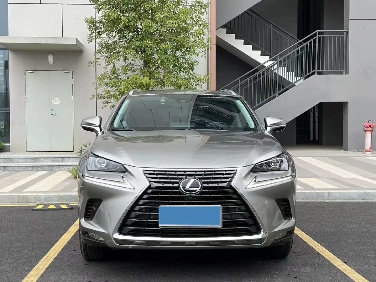 2015 Lexus NX 2.5L 155HP L4 E-CVT Hybrid,autocango,china used car exporter,china ev exporter,chinese used car exporter,chinese used ev exporter