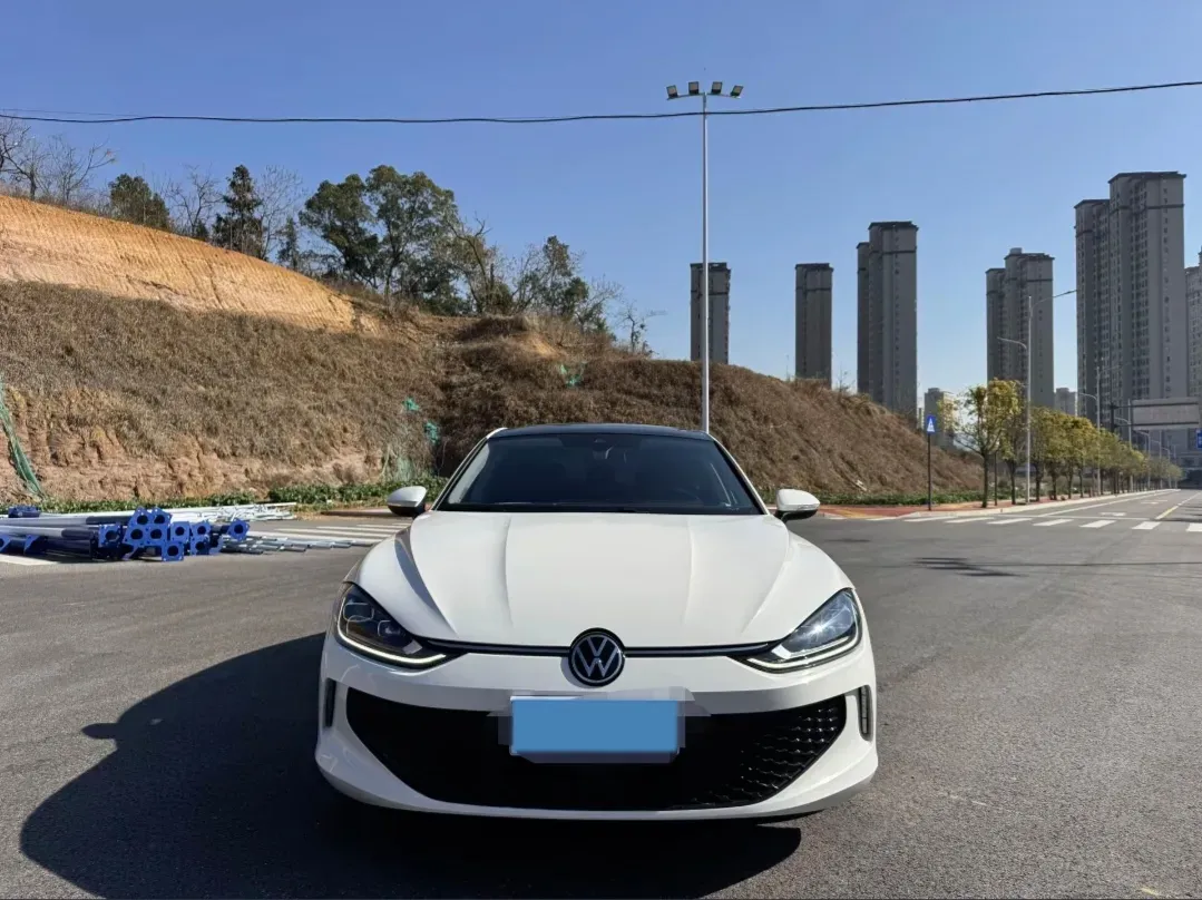 2023 Volkswagen Lamando 1.4T 150HP L4 7DCT,autocango,china used car exporter,china ev exporter,chinese used car exporter,chinese used ev exporter