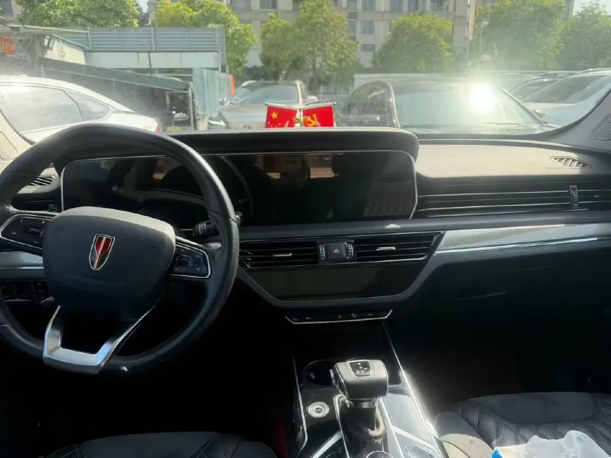 2022 HongQi HS5 2.0T 224HP L4 6AT,autocango,china used car exporter,china ev exporter,chinese used car exporter,chinese used ev exporter