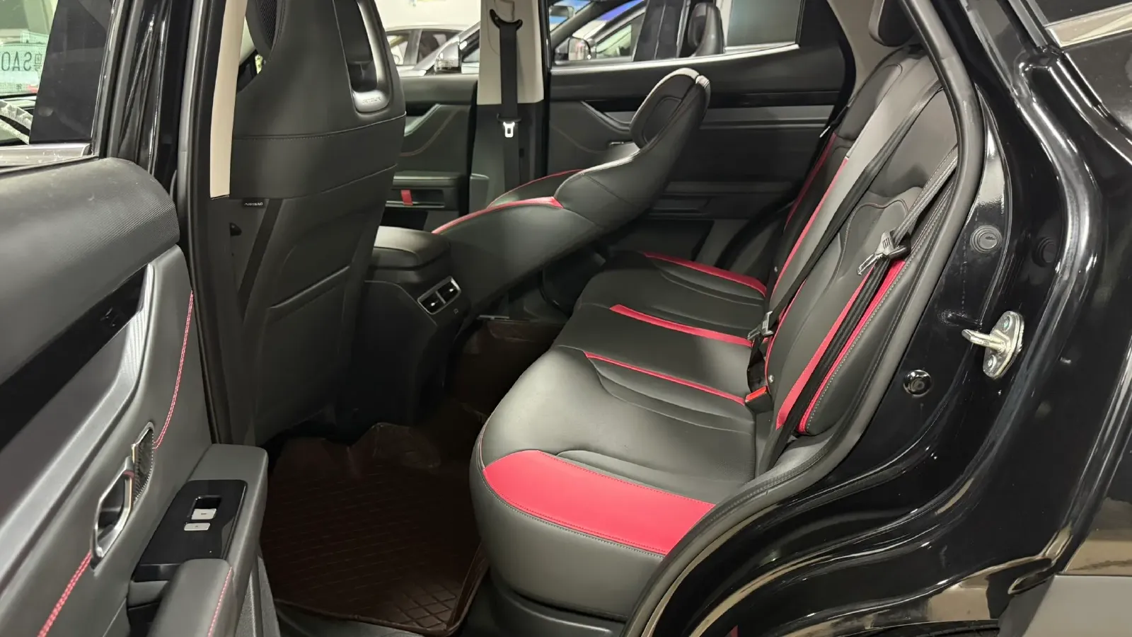 2024 Jetour DASHING 1.5T 156HP L4 6DCT,autocango,china used car exporter,china ev exporter,chinese used car exporter,chinese used ev exporter