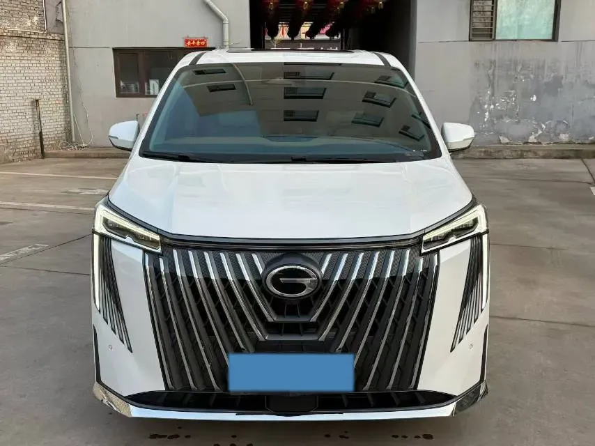 2023 GAC Trumpchi M8 2.0T 252HP L4 8AT,autocango,china used car exporter,china ev exporter,chinese used car exporter,chinese used ev exporter