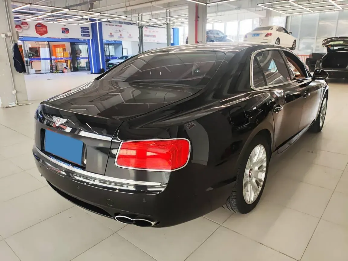 2017 Bentley Flying Spur 4.0T 507HP V8 8AT,autocango,china used car exporter,china ev exporter,chinese used car exporter,chinese used ev exporter