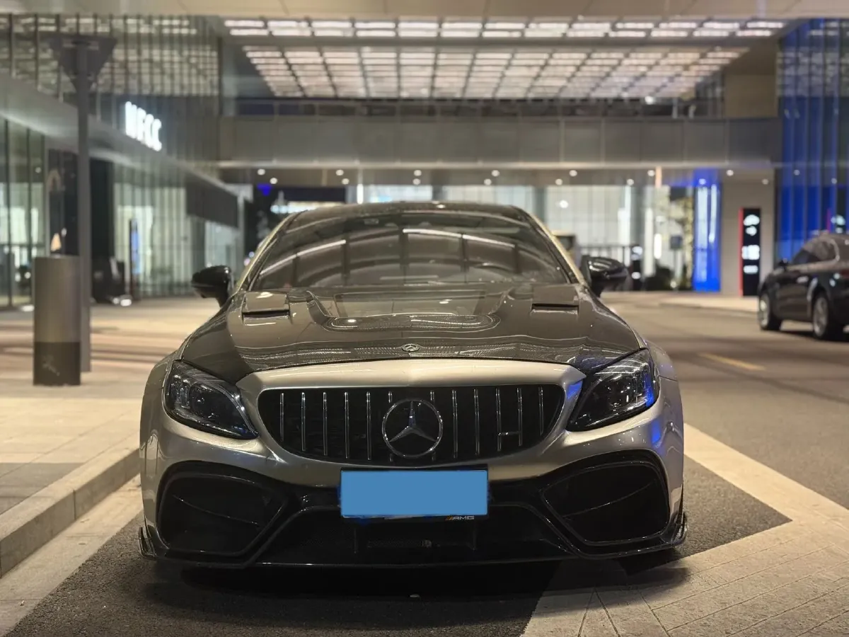 2019 Mercedes-Benz C AMG 4.0T 510HP V8 9AT,autocango,china used car exporter,china ev exporter,chinese used car exporter,chinese used ev exporter
