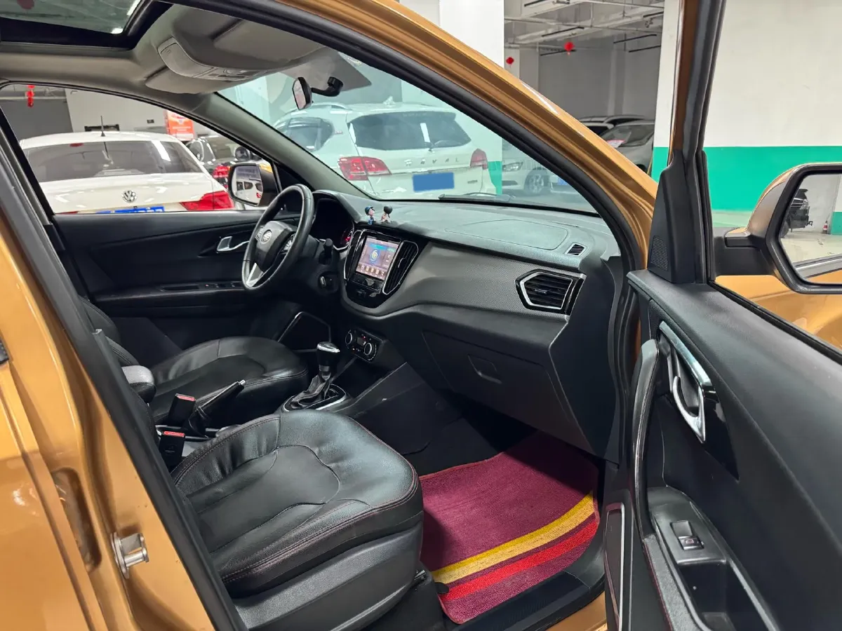 2017 FAW Senia R7 1.6L 116HP L4 6AT,autocango,china used car exporter,china ev exporter,chinese used car exporter,chinese used ev exporter