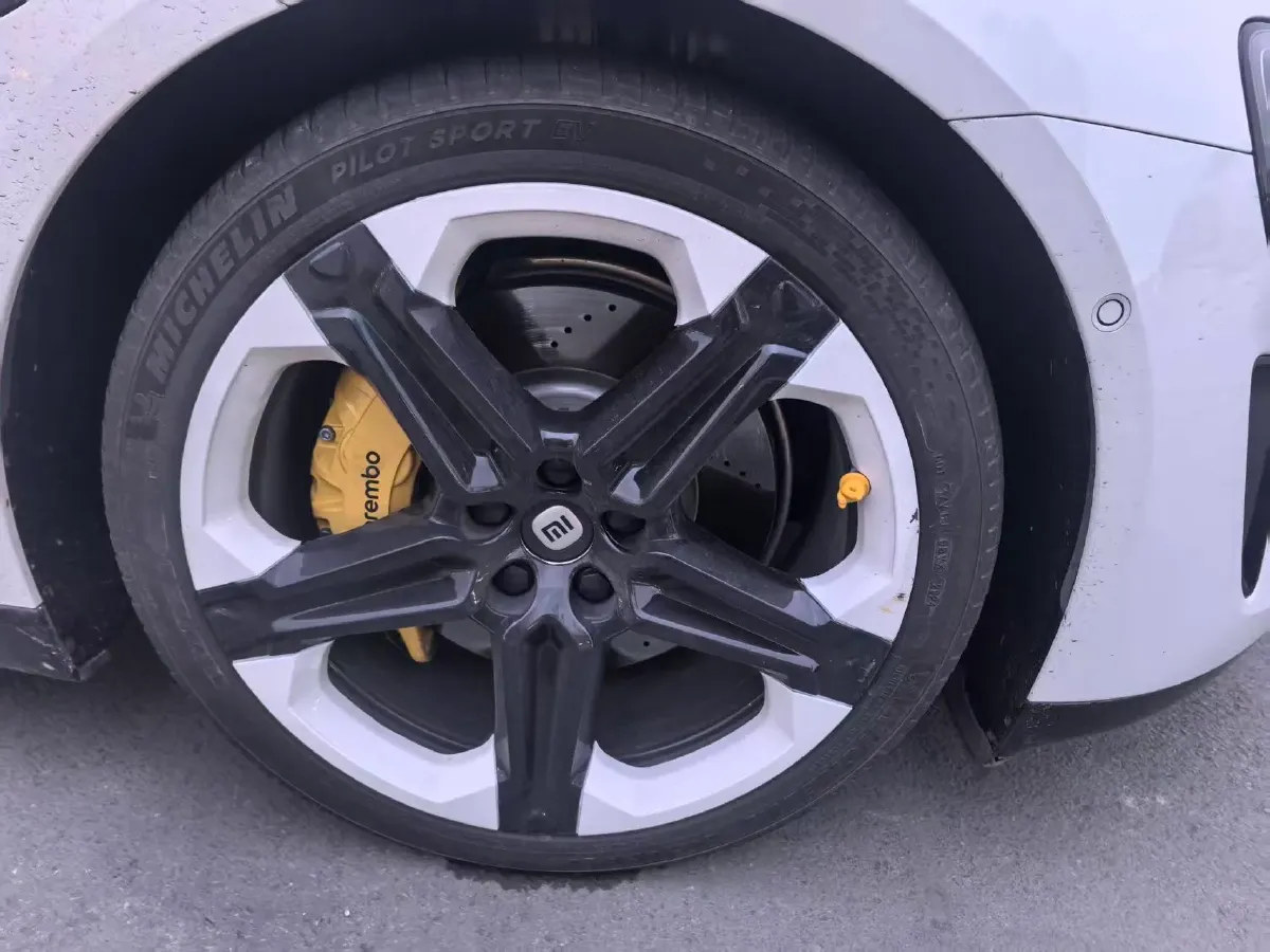 2024 MI SU7 BEV 101KWH,autocango,china used car exporter,china ev exporter,chinese used car exporter,chinese used ev exporter