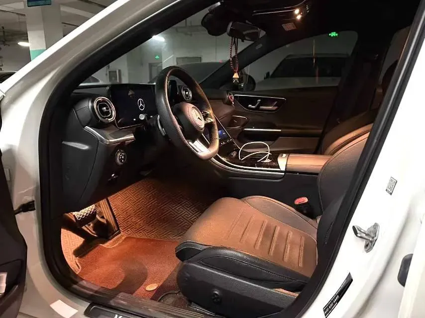 2024 Mercedes-Benz C Class 1.5T 204HP L4 9AT,autocango,china used car exporter,china ev exporter,chinese used car exporter,chinese used ev exporter