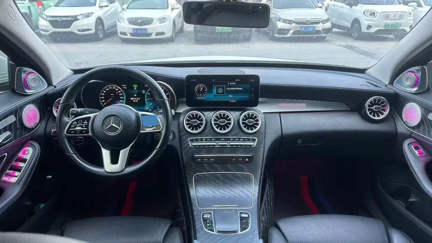 2019 Mercedes-Benz C Class 1.5T 184HP L4 9AT,autocango,china used car exporter,china ev exporter,chinese used car exporter,chinese used ev exporter
