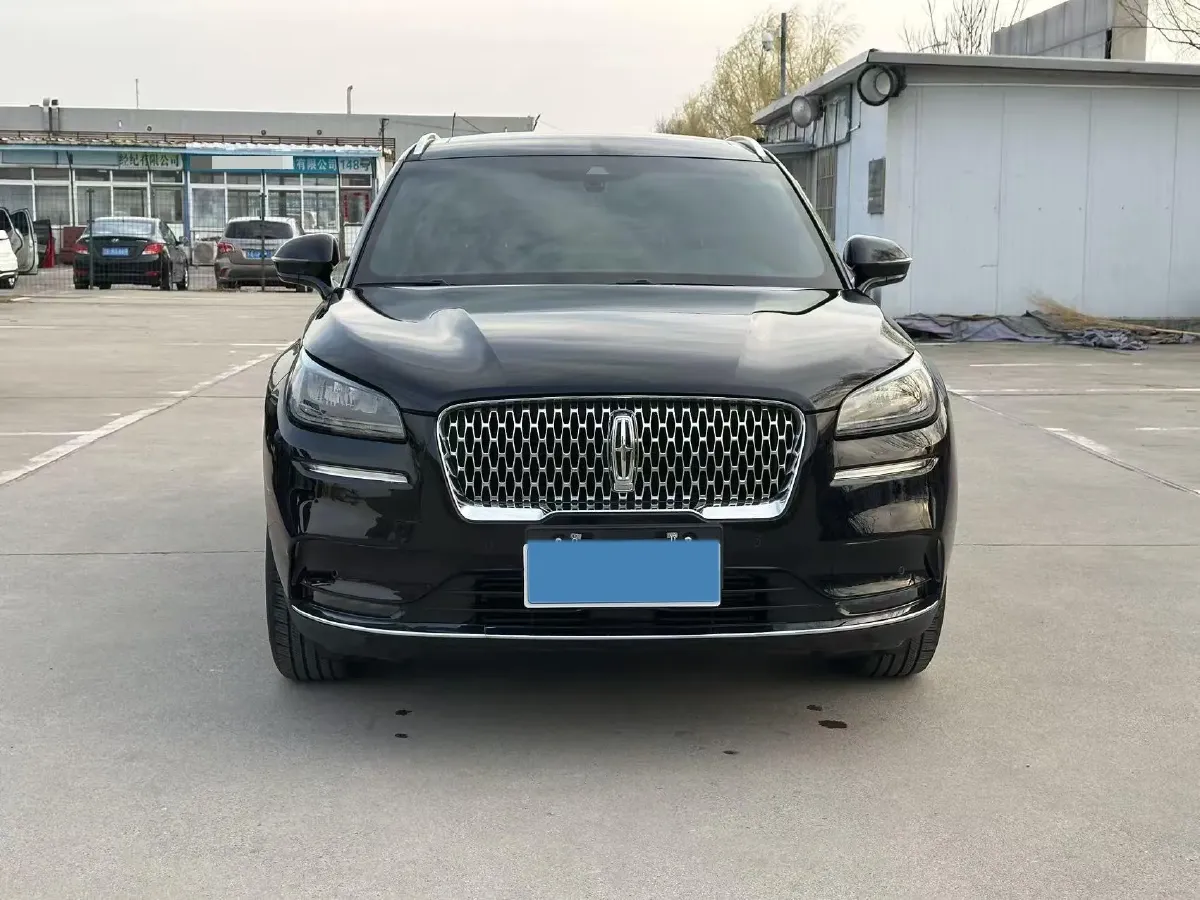 2021 Lincoln Corsair 2.0T 245HP L4 8AT,autocango,china used car exporter,china ev exporter,chinese used car exporter,chinese used ev exporter