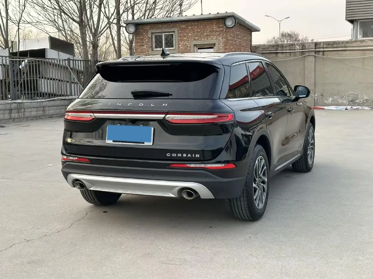 2021 Lincoln Corsair 2.0T 245HP L4 8AT,autocango,china used car exporter,china ev exporter,chinese used car exporter,chinese used ev exporter