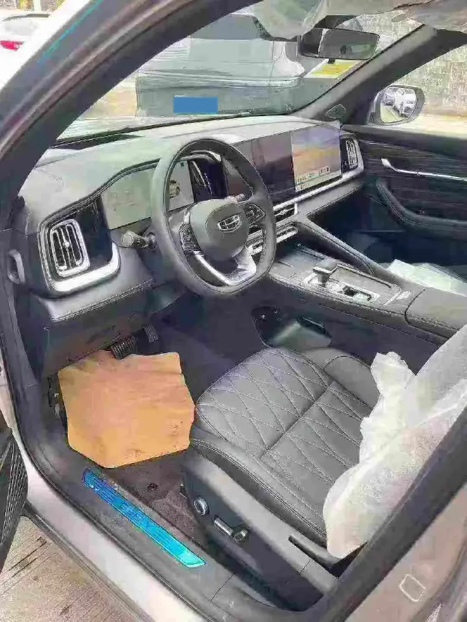 2024 Geely Monjaro 2.0T 218HP L4 7DCT,autocango,china used car exporter,china ev exporter,chinese used car exporter,chinese used ev exporter