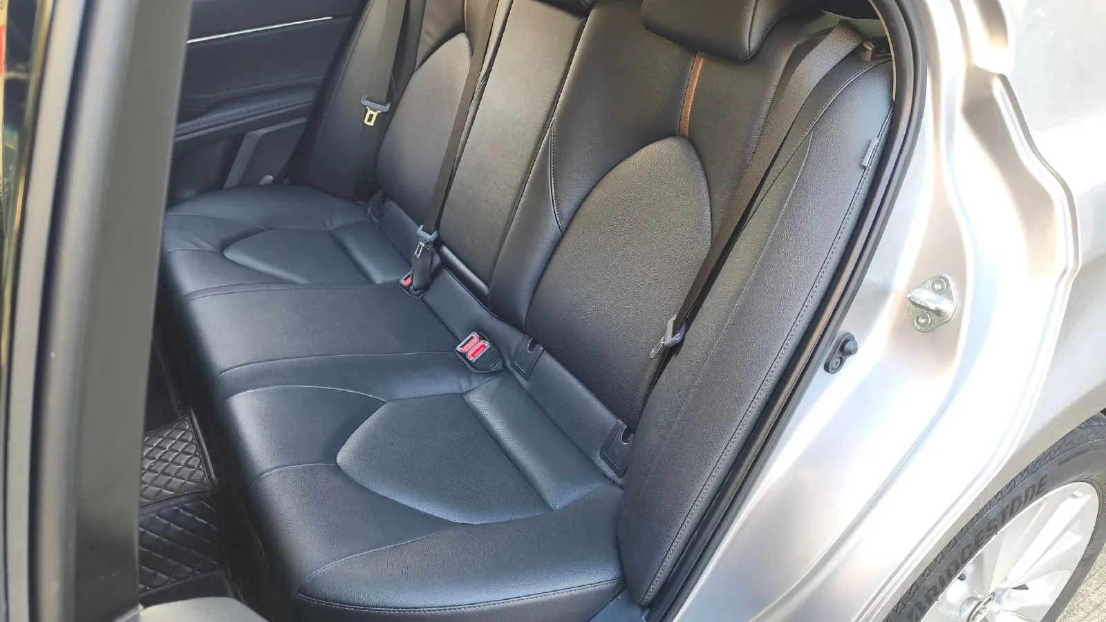 2023 Toyota Camry 2.0L 177HP L4 CVT,autocango,china used car exporter,china ev exporter,chinese used car exporter,chinese used ev exporter