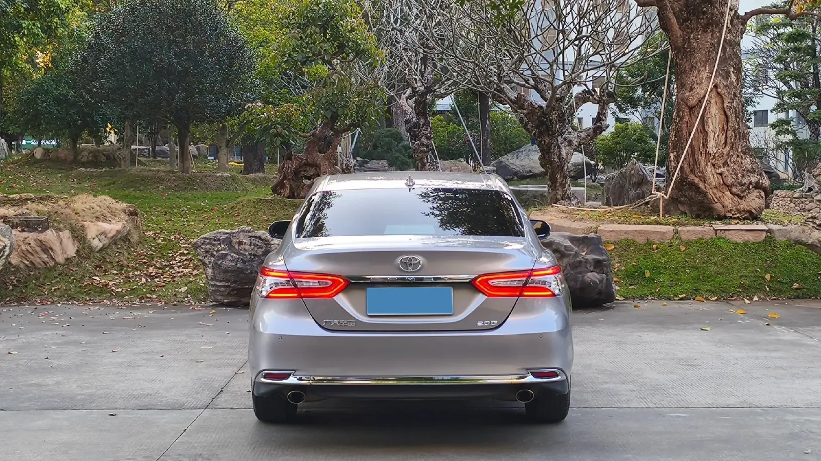 2023 Toyota Camry 2.0L 177HP L4 CVT,autocango,china used car exporter,china ev exporter,chinese used car exporter,chinese used ev exporter