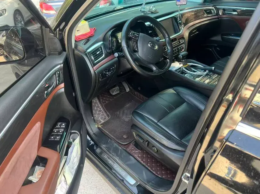 2017 GAC Trumpchi GS8 2.0T 201HP L4 6AT,autocango,china used car exporter,china ev exporter,chinese used car exporter,chinese used ev exporter