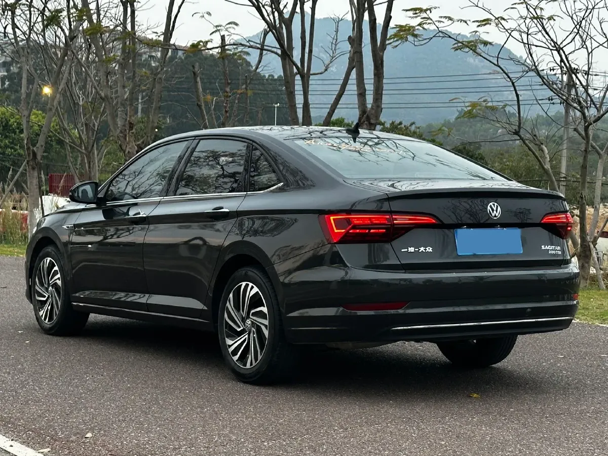 2021 Volkswagen Sagitar 1.4T 150HP L4 7DCT,autocango,china used car exporter,china ev exporter,chinese used car exporter,chinese used ev exporter