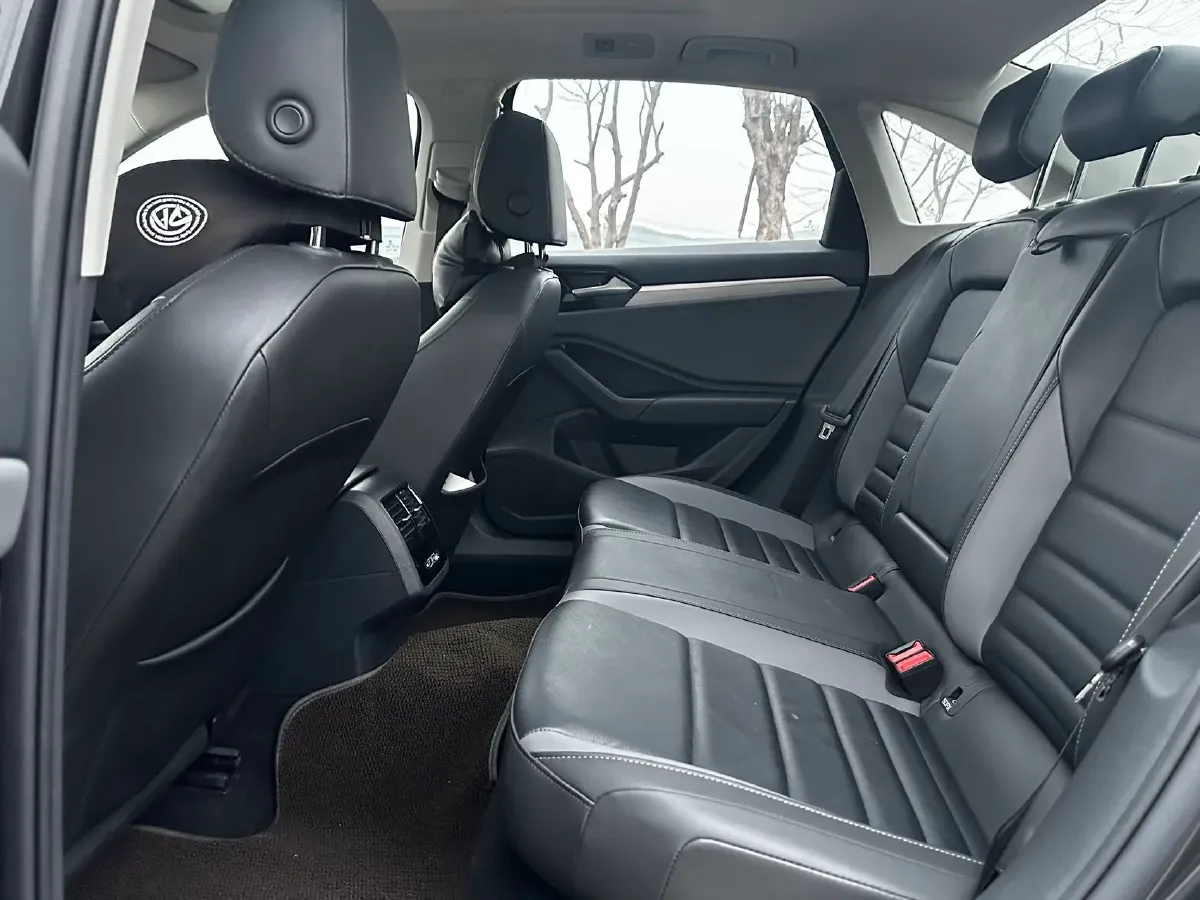 2021 Volkswagen Sagitar 1.4T 150HP L4 7DCT,autocango,china used car exporter,china ev exporter,chinese used car exporter,chinese used ev exporter