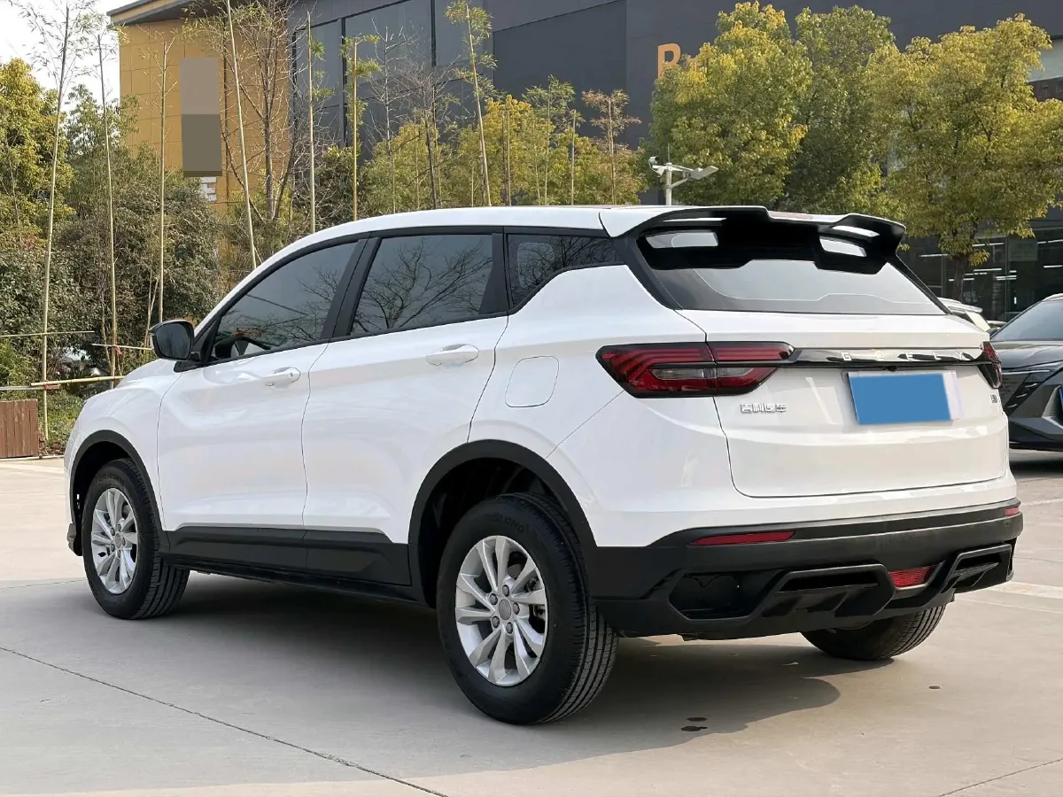 2025 Geely Coolray 1.5L 126HP L4 5MT,autocango,china used car exporter,china ev exporter,chinese used car exporter,chinese used ev exporter