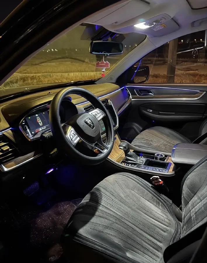 2018 Roewe RX5 2.0T 220HP L4 6DCT,autocango,china used car exporter,china ev exporter,chinese used car exporter,chinese used ev exporter