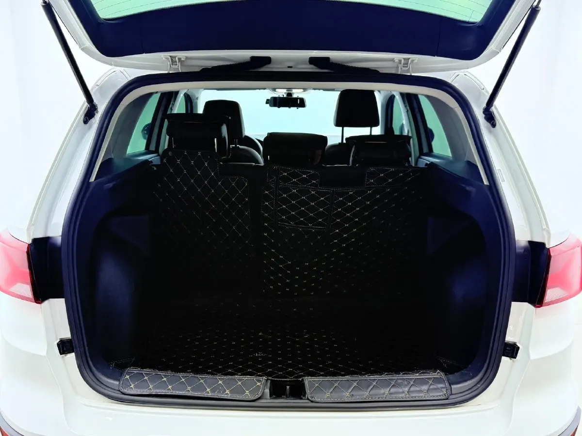 2023 Jetta VS5 1.4T 150HP L4 6AT,autocango,china used car exporter,china ev exporter,chinese used car exporter,chinese used ev exporter