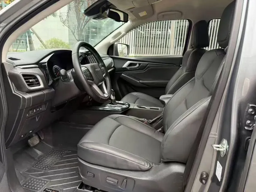 2021 Isuzu D-MAX 1.9T 163HP L4 6AT,autocango,china used car exporter,china ev exporter,chinese used car exporter,chinese used ev exporter