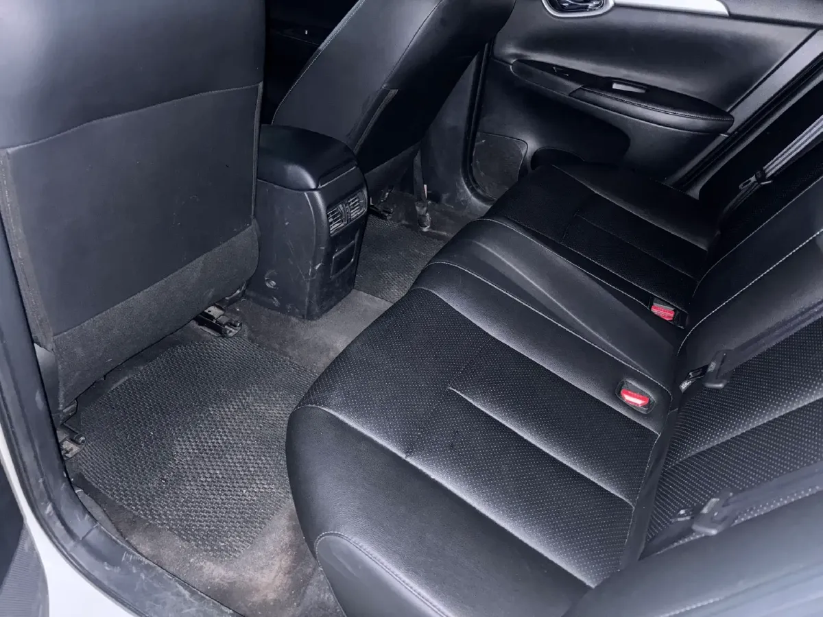 2021 Nissan Sylphy 1.6L 122HP L4 CVT,autocango,china used car exporter,china ev exporter,chinese used car exporter,chinese used ev exporter