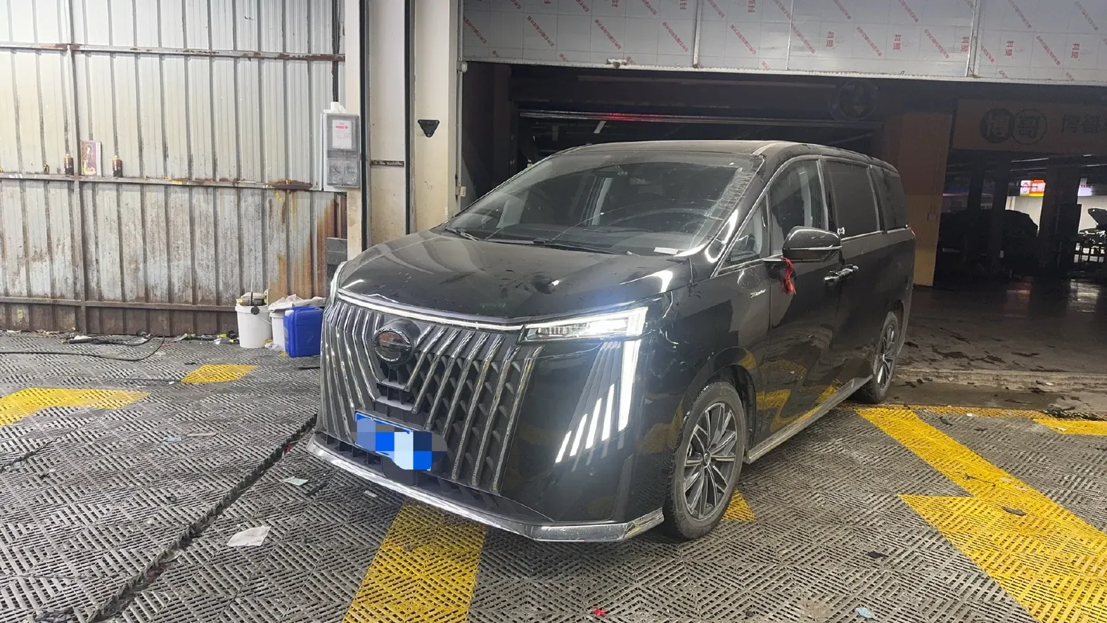 2024 GAC Trumpchi M8 2.0T 252HP L4 8AT,autocango,china used car exporter,china ev exporter,chinese used car exporter,chinese used ev exporter