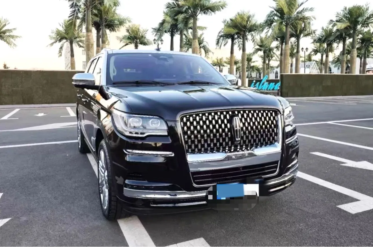 2024 Lincoln Navigator 3.5T 415HP V6 10AT,autocango,china used car exporter,china ev exporter,chinese used car exporter,chinese used ev exporter
