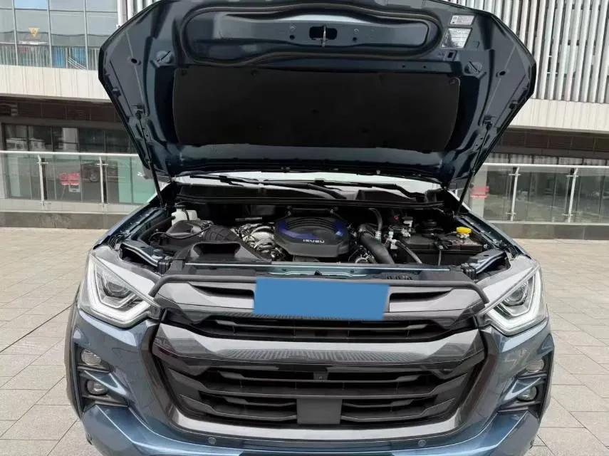 2023 Isuzu D-MAX 1.9T 177HP L4 8AT,autocango,china used car exporter,china ev exporter,chinese used car exporter,chinese used ev exporter